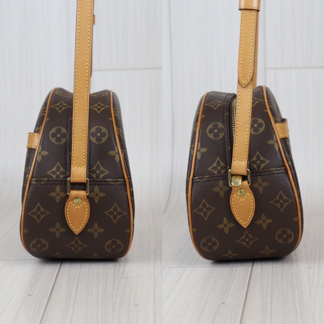 Auth Louis Vuitton Monogram Blower M51221 Women's Shoulder Bag