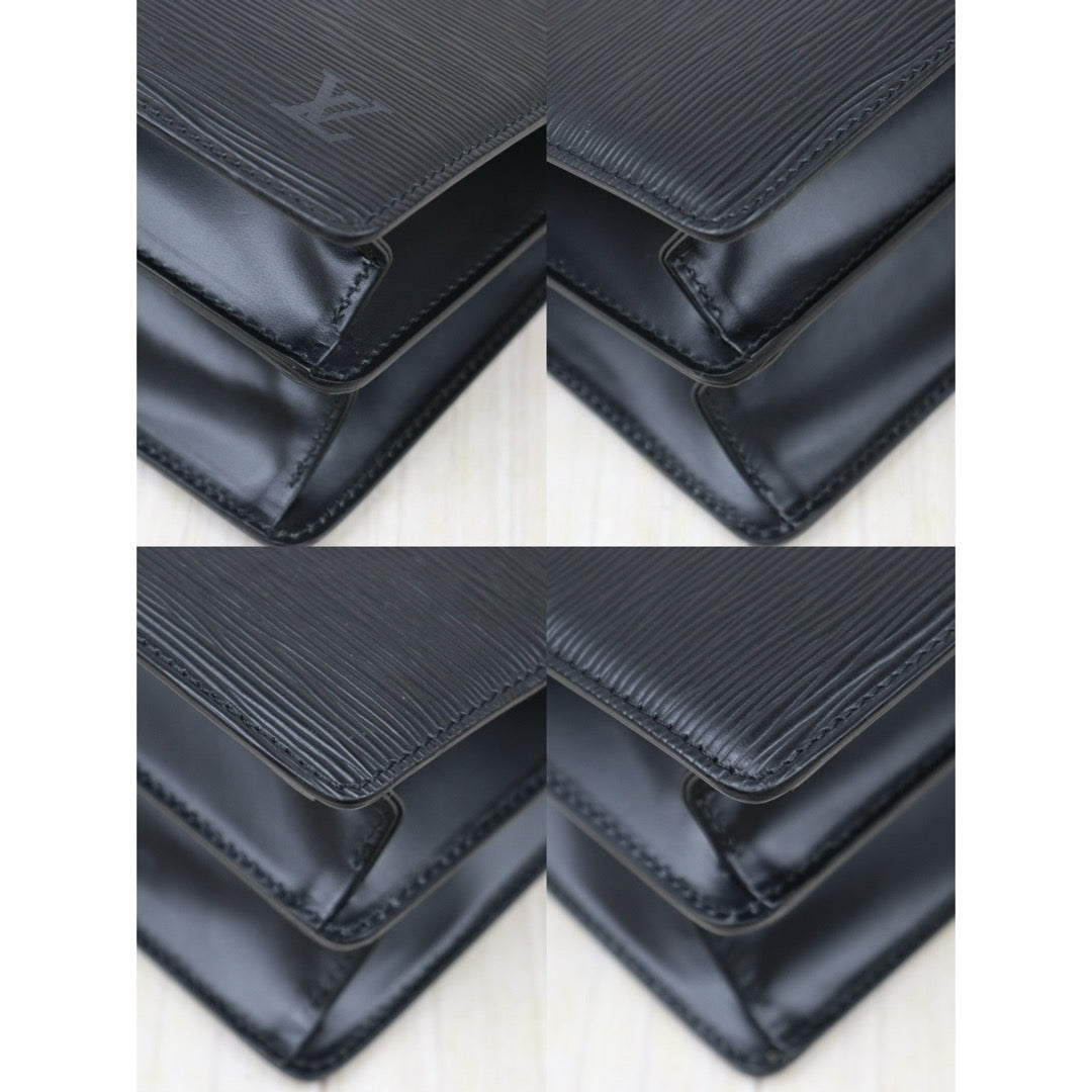 Very Good ( Rank A) ｜ LV Epi Shoulder Bag Black｜24091918