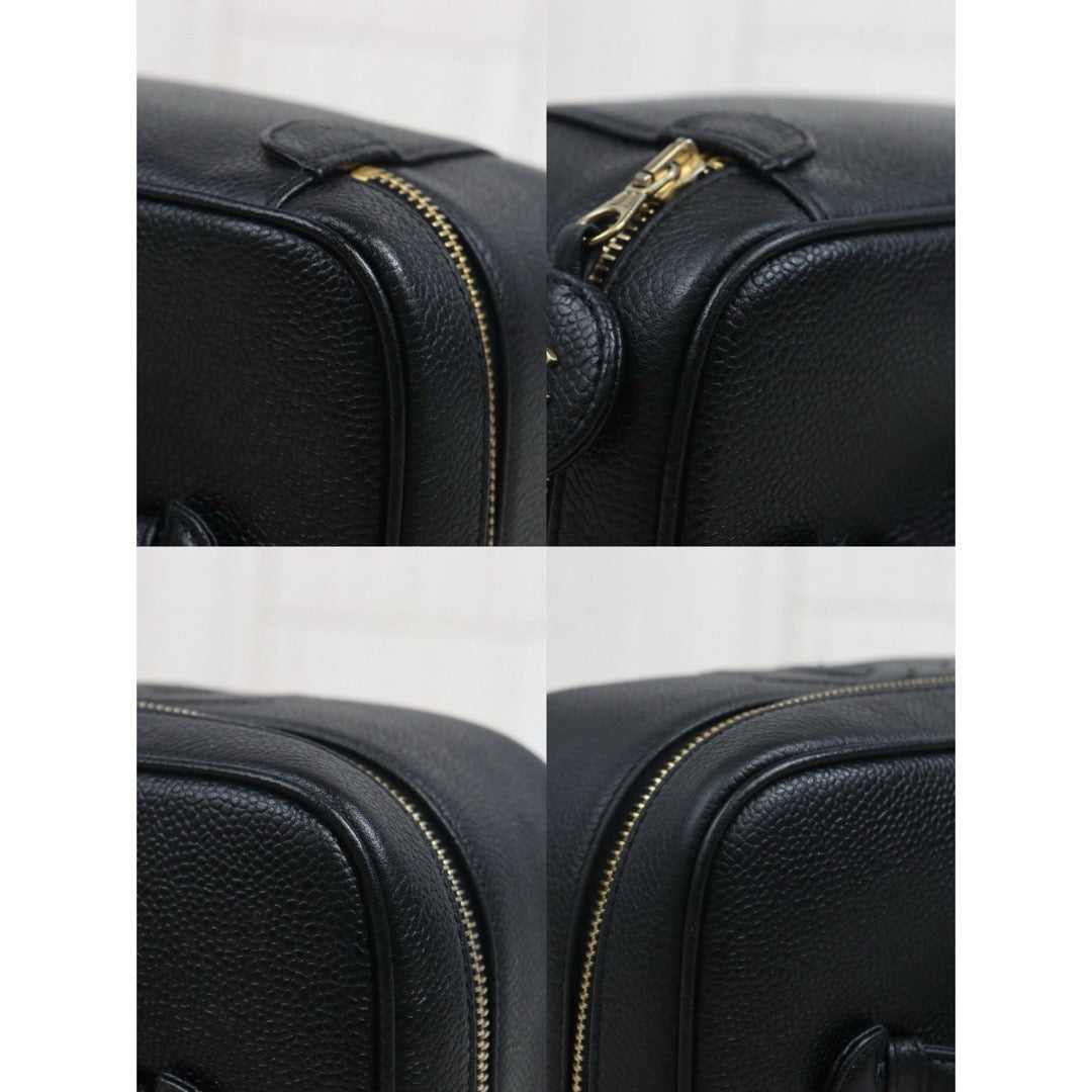 Include Entrupy Certificate of Authenticity｜Good ( Rank AB)｜ CHANEL Caviar Skin Vanity Case  Black Made In 1994-1996 Year｜26072403