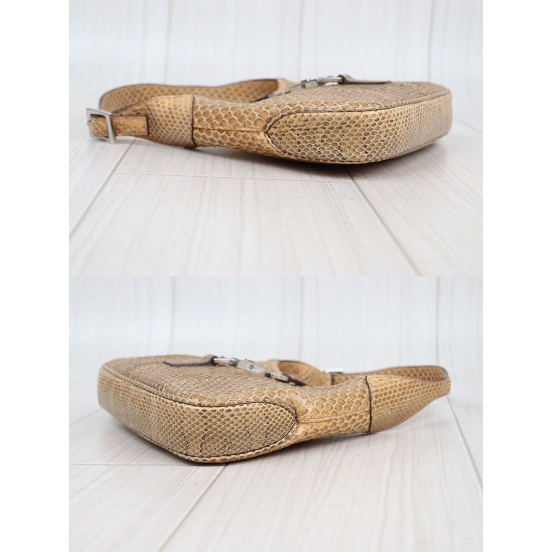 Wholesale｜Very Good ( Rank A) ｜Q24030744
