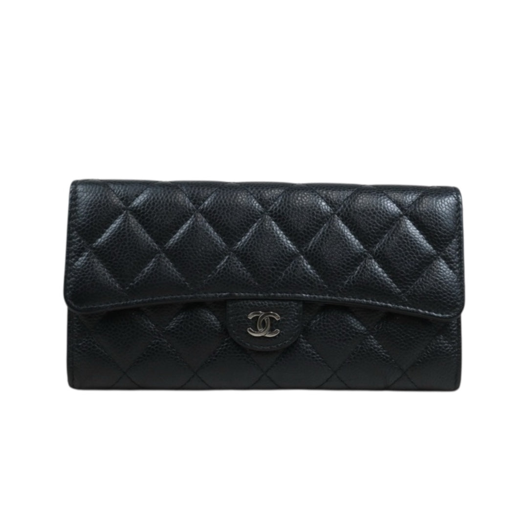 Very Good ( Rank A) ｜Chanel Caviar Skin Black  Wallet Made In 2015-2016 Year ｜25100715