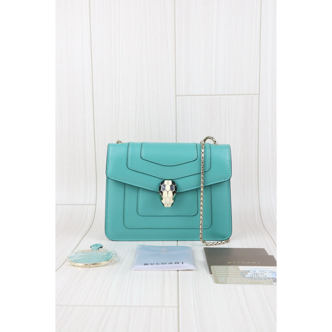 Good ( Rank AB)｜ BVLGARI Enamel Serpenti Forever Chain Shoulder Bag  Emerald｜J25060504