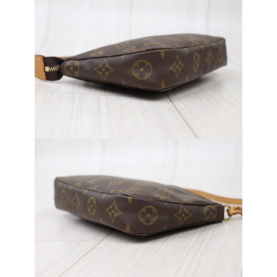 Rank AB ｜ LV Monogram Pochette Accessoires Vintage Model ｜24050620