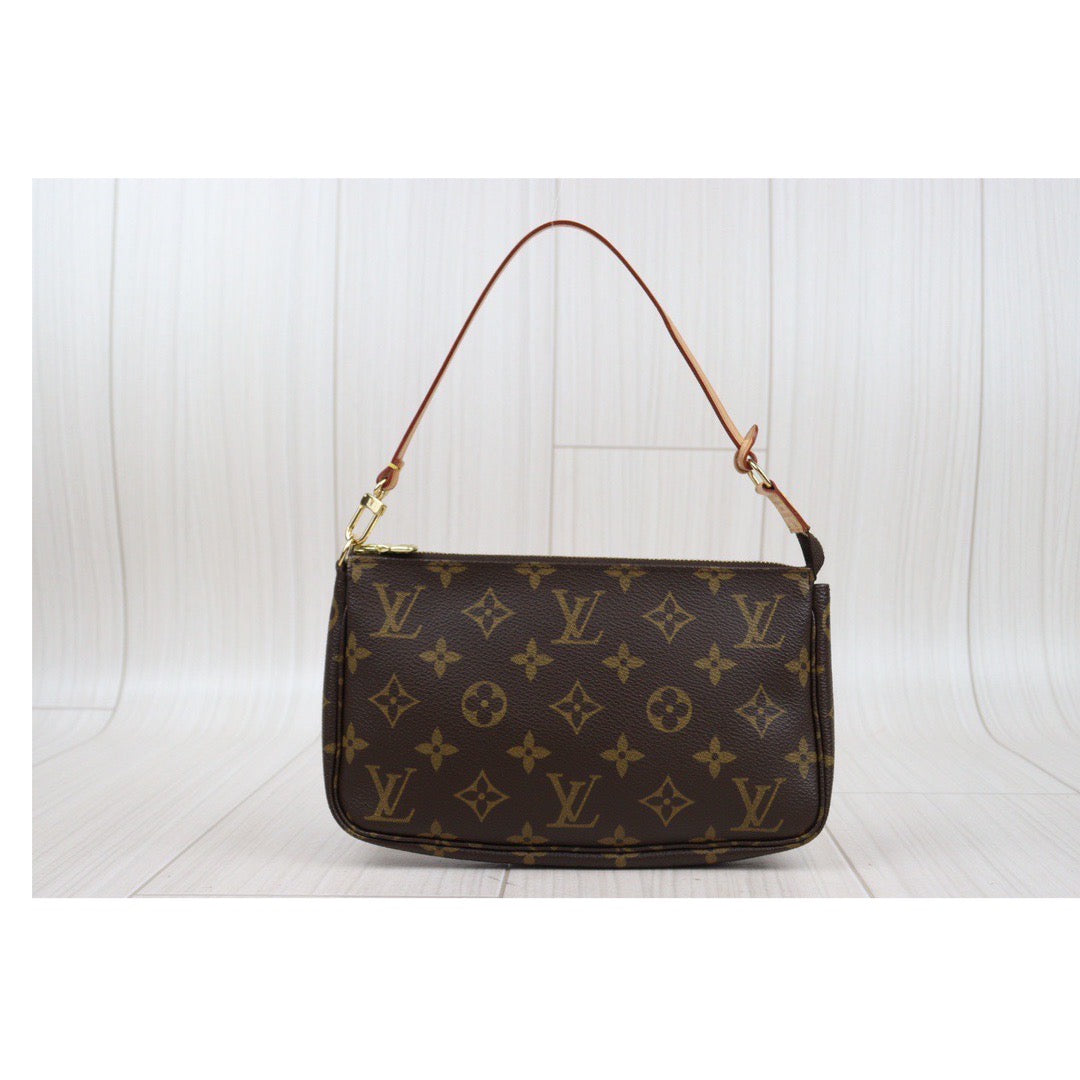 Rank A ｜ LV Monogram Pochette Accessoires ｜24030106