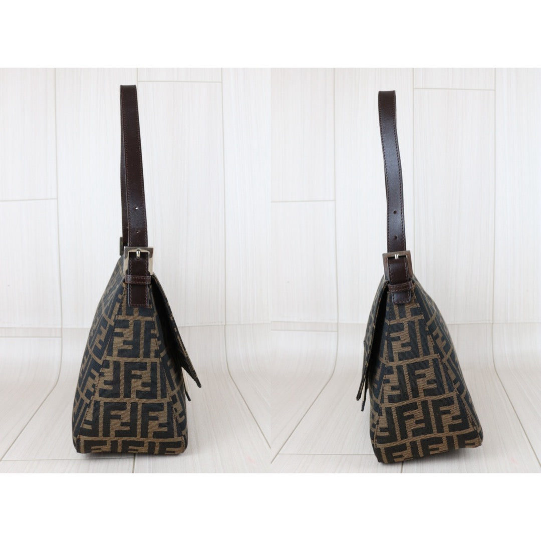Include Entrupy Certificate of Authenticity｜Very Good ( Rank A)｜ FENDI Zucca Mamma Baguette Shoulder Bag ｜X26092110
