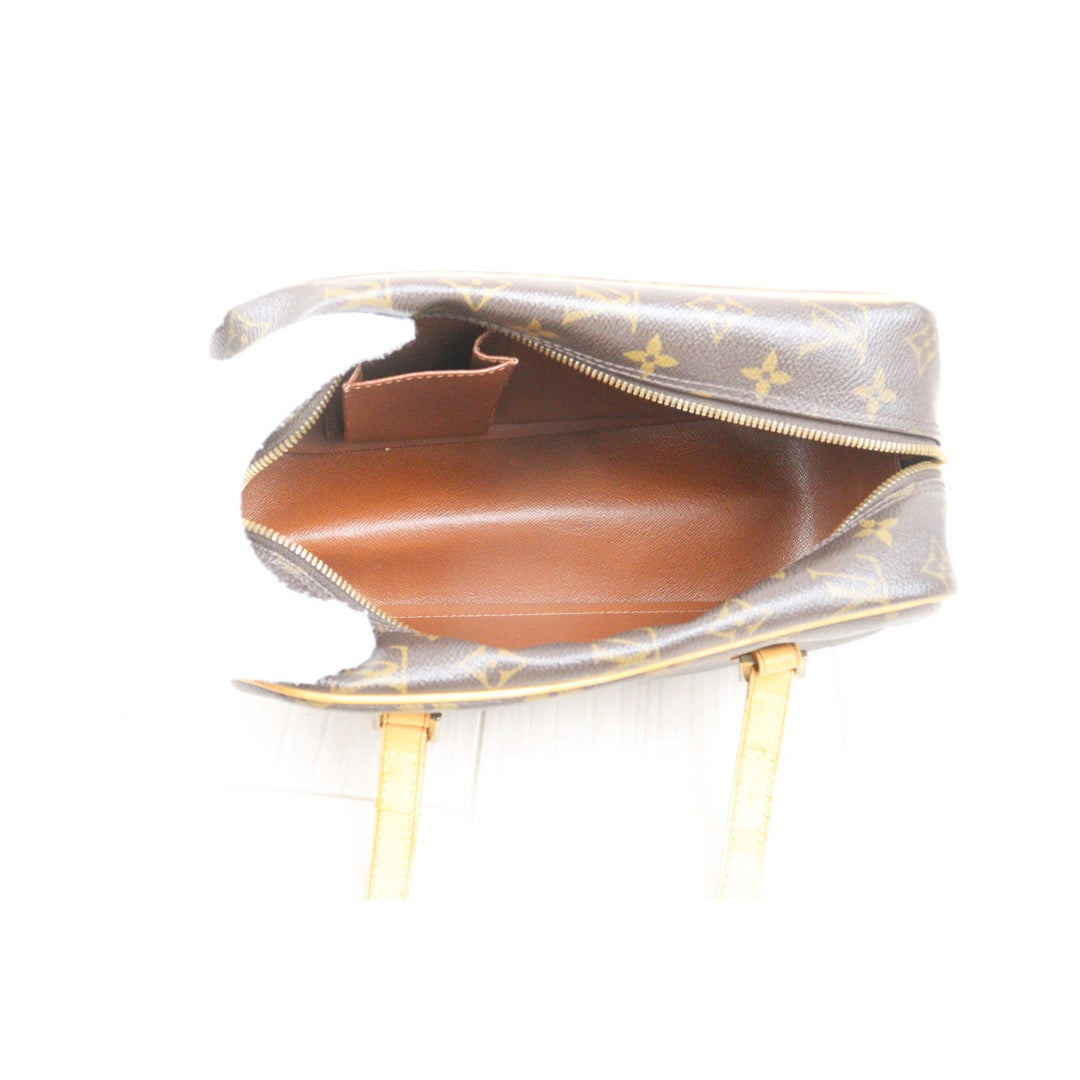 Include Entrupy Certificate of Authenticity｜Fair ( Rank B)｜Louis Vuitton Monogram Cite MM Shoulder Bag｜26011301