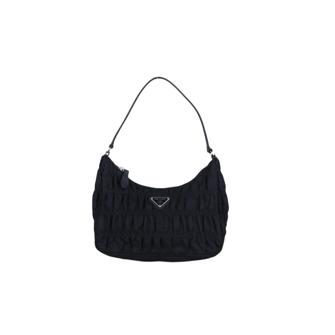 Very Good ( Rank A) ｜ PRADA Re-Edition 2005 HOBO HandBag Black｜H25052612