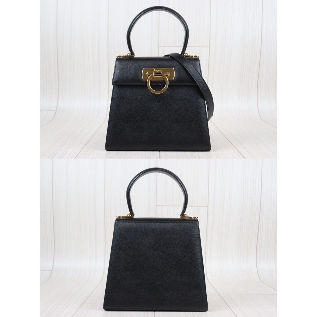 Rank A ｜Ferragamo Gancini 2WAY Handbag Shoulderbag｜24011832