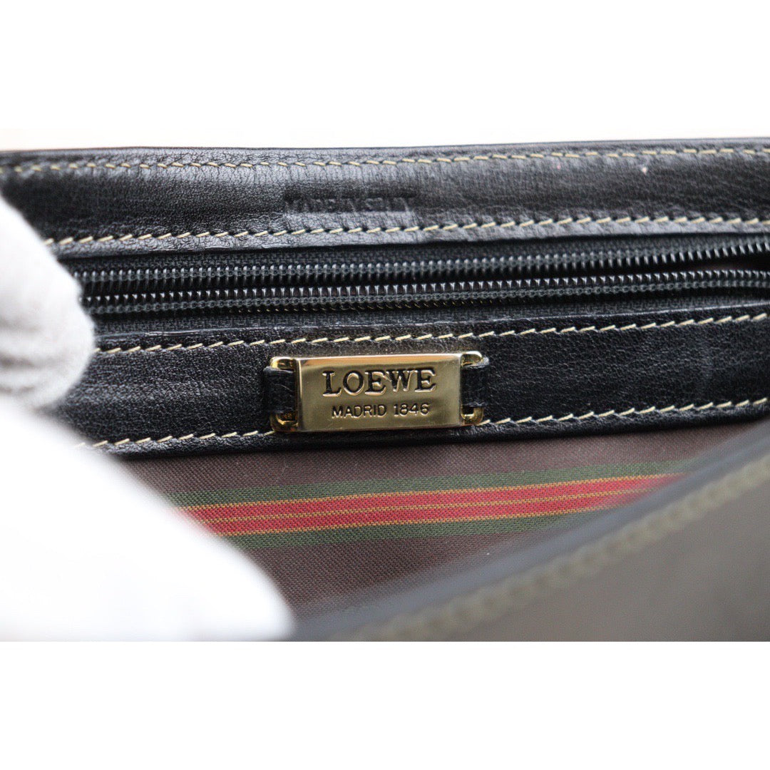 Good ( Rank AB)｜ Loewe Belasquez Twist Clutch Bag ｜24032928