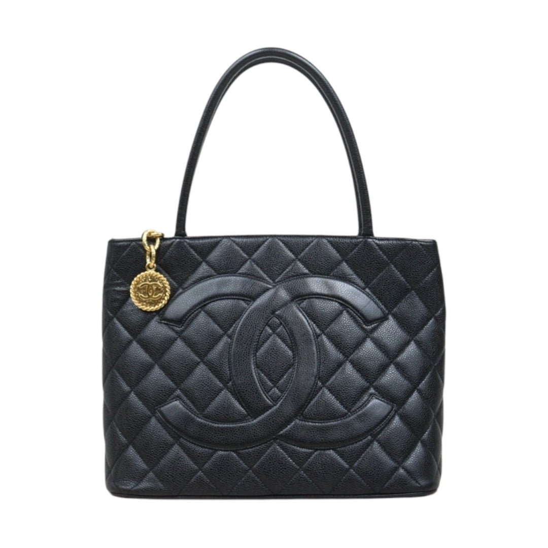 Good ( Rank AB) ｜ CHANEL Caviar Skin Leather Calf Leather Tote Bag Black Made In 2000～2002 Year｜25041418