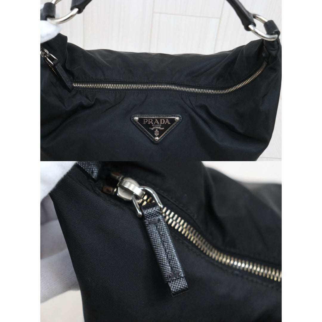 Include Entrupy Certificate of Authenticity｜Very Good ( Rank A)｜Prada  Nylon Black Large Hobo   ｜26070901