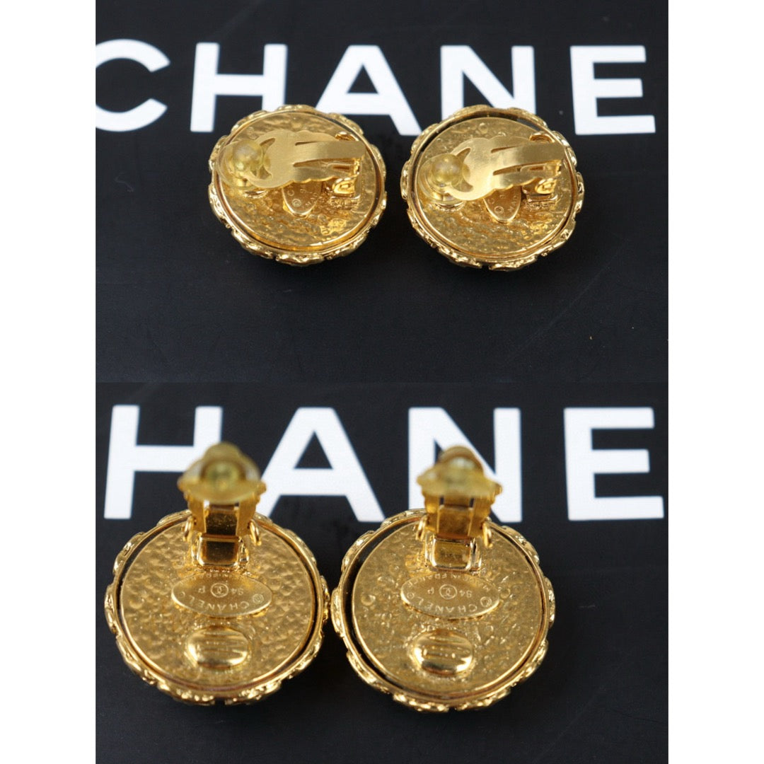 Good ( Rank AB)｜CHANEL Vintage Earrings ｜Y24080209