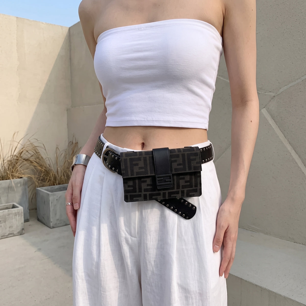 Include Entrupy Certificate of Authenticity｜Very Good ( Rank A)｜ FENDI Marsupio Baguette Bumbag Shoulder Bag  Black｜S26090709