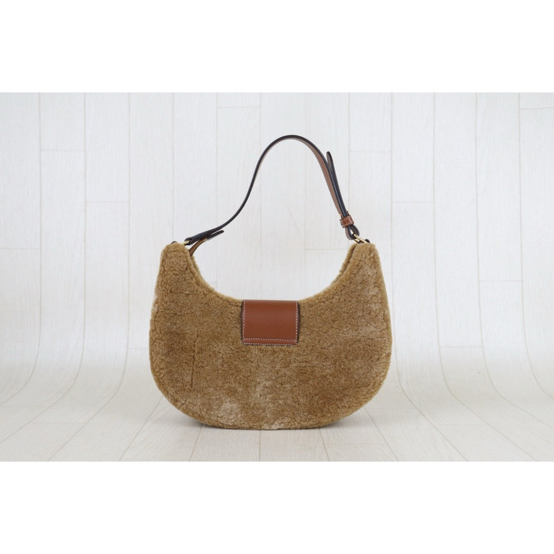 Wholesale｜Very Good ( Rank A)｜S26040104
