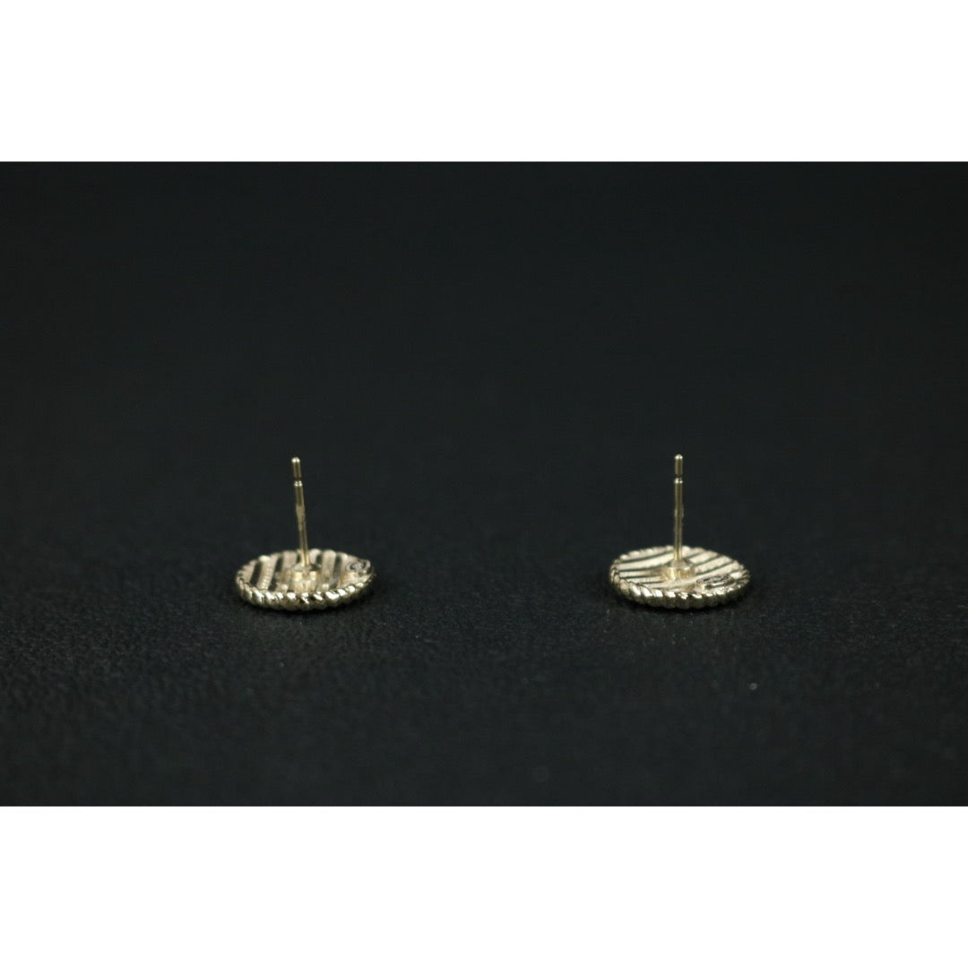 Include Authentic Detective Certificate of Authenticity｜Very Good ( Rank A) ｜CHANEL F19C Coco Mark Cruise Collection Earrings Made In 2019 Year ｜Z26091603