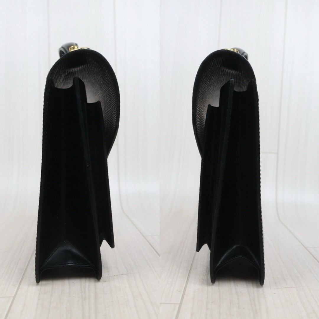 Very Good ( Rank A)｜ LV Epi Monceau28 Shoulder Bag ｜25101504