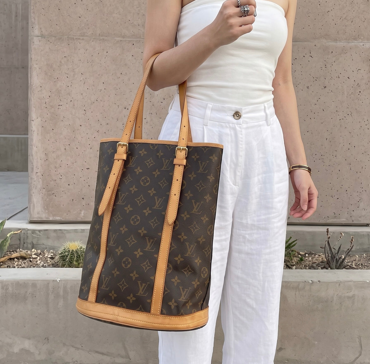 Include Entrupy Certificate of Authenticity｜Good ( Rank AB)｜LV Monogram Bucket GM Tote Bag｜26093001