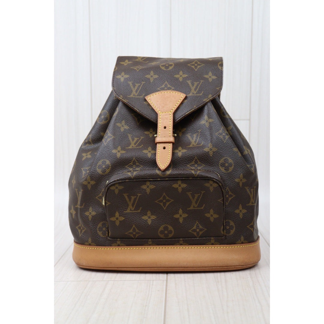 Rank AB｜ LV Monogram Montsouris MM Backpack｜24052316
