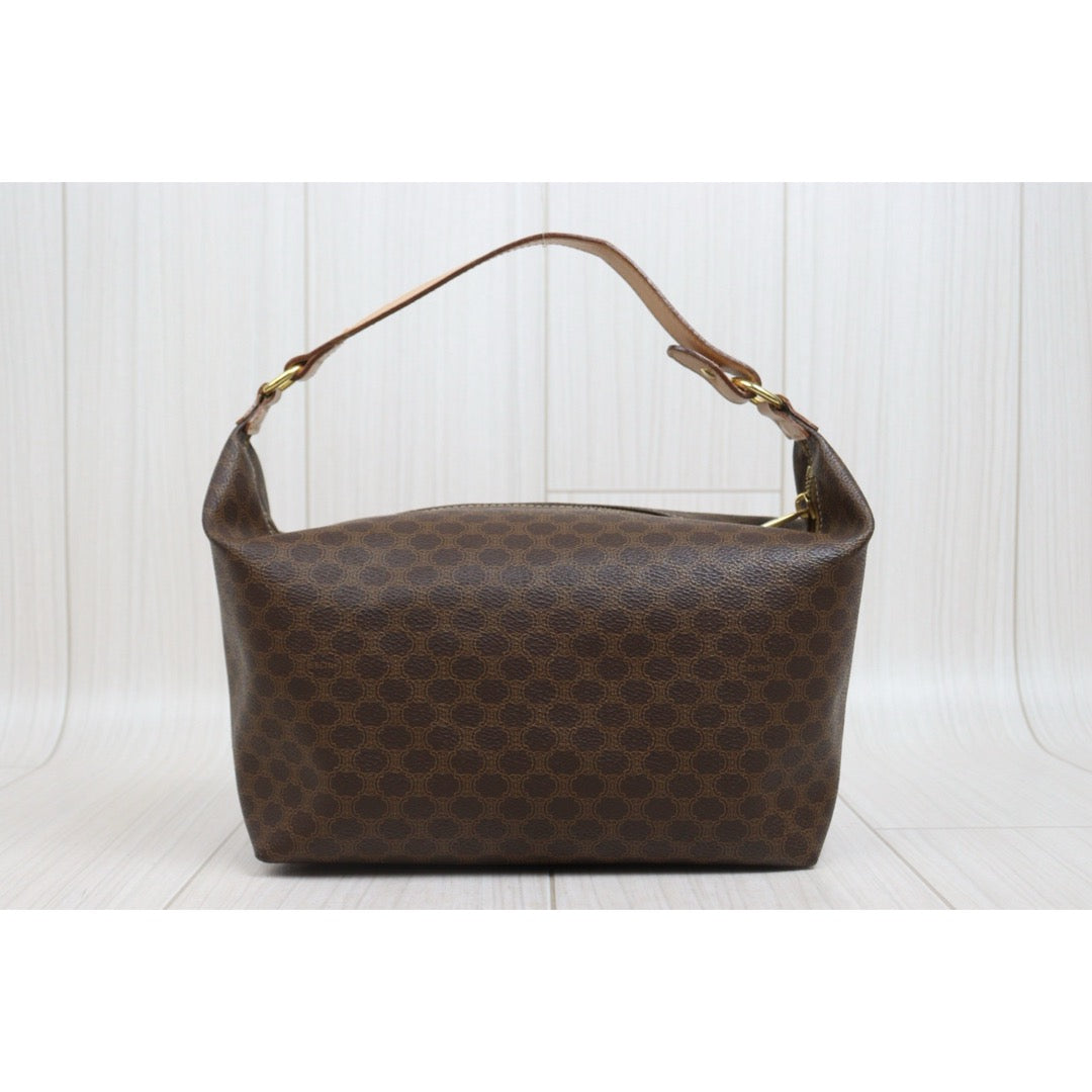 Include Entrupy Certificate of Authenticity｜Very Good ( Rank A)｜ CELINE Macadam Walking Handbag ｜26061205