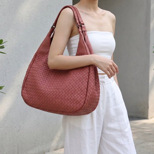Include Entrupy Certificate of Authenticity｜Very Good ( Rank A)｜ Bottega Veneta Lamb Skin Intrecciato Campana Shoulder Bag  Dusty Rose｜X26091002