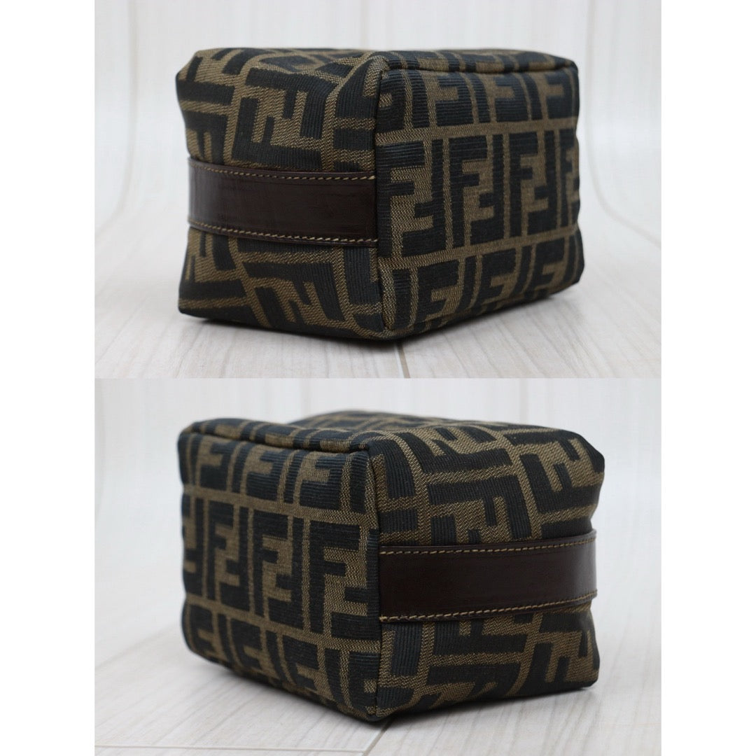 Good ( Rank AB)｜ FENDI PM Zucca Handbag ｜25122516