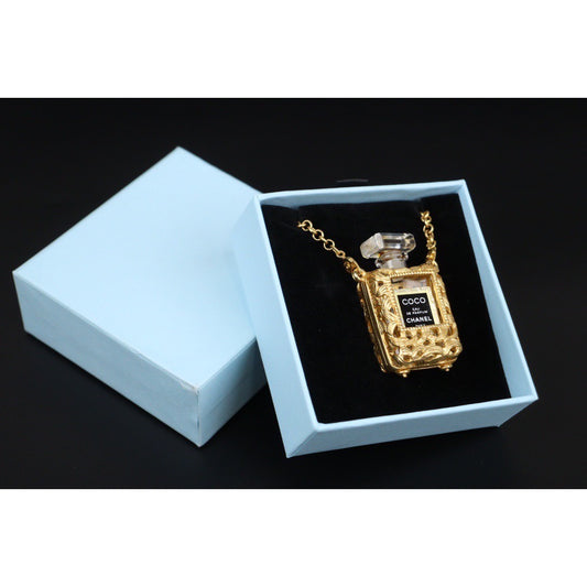 Rank AB ｜ CHANEL Vintage Perfume No5 Brass Perfume Necklace  ｜24030738