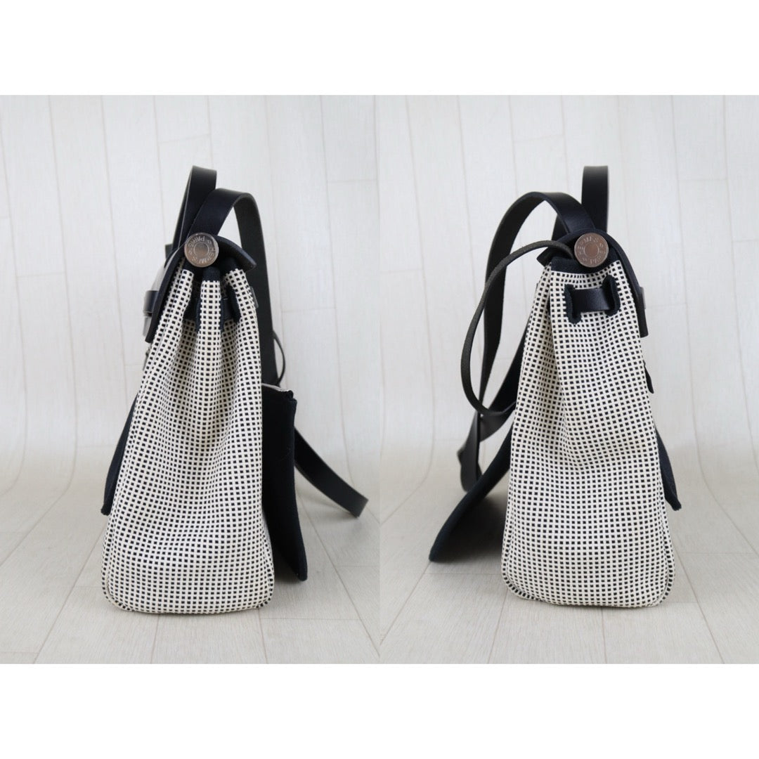 Include Entrupy Certificate of Authenticity｜Good ( Rank AB) ｜ HERMES Herbag 31 Shoulder Bag Z Stamp Made In 2021Year｜S26040101