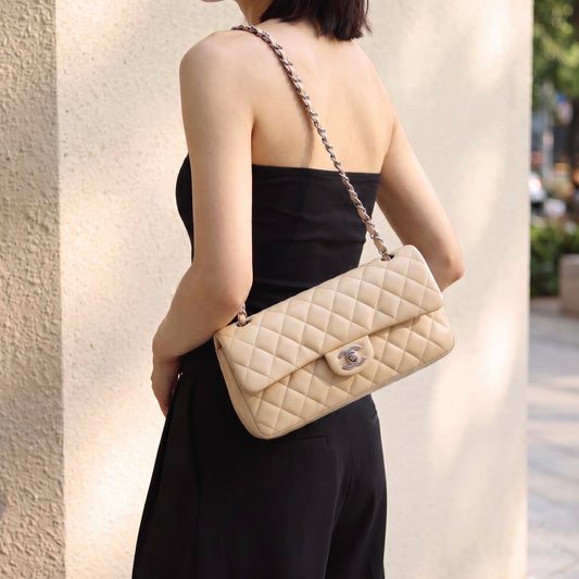 Include Entrupy Certificate of Authenticity｜Very Good ( Rank A)｜ CHANEL Lamb Skin Matrasse Chain Double East West Shoulder Bag  Beige Made In 2008-2009 Year｜S26083007