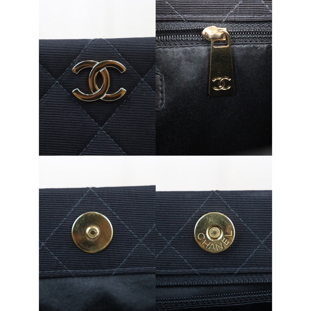 Rank AB ｜ CHANEL Canvas Tote Bag Black  Made In 1997-1999 Year｜P24071106