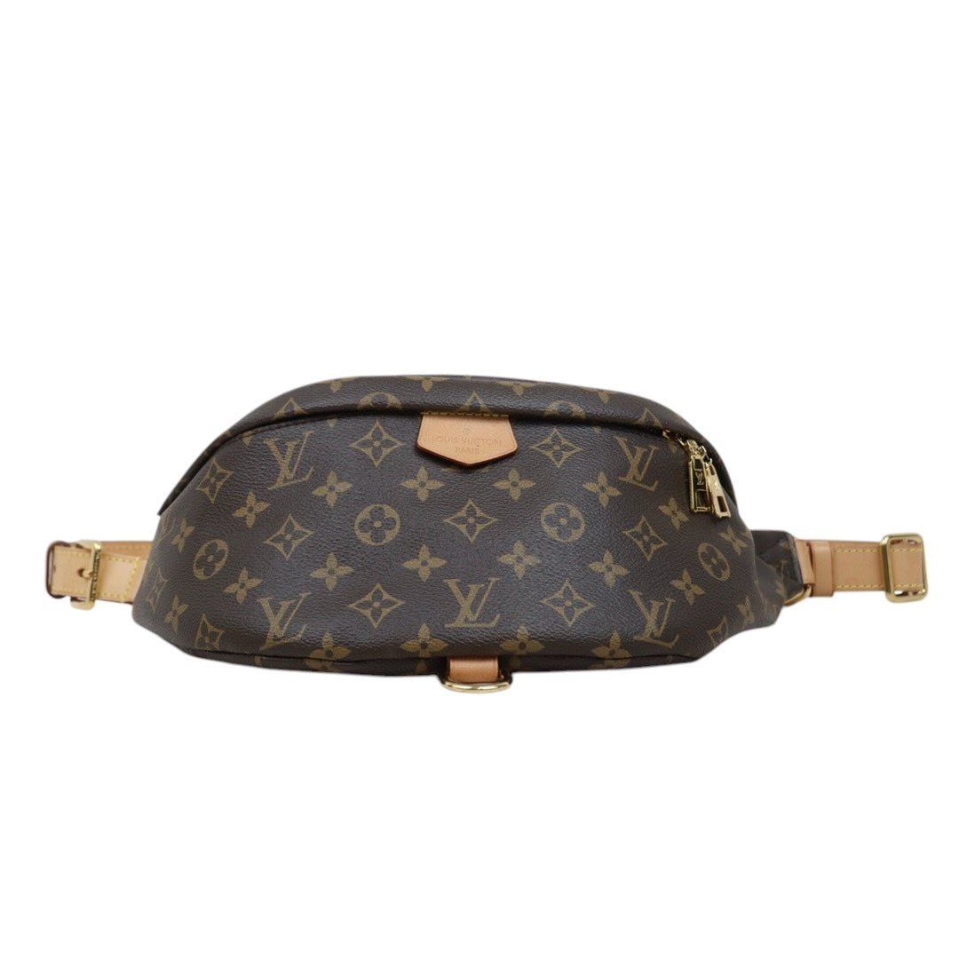 Very Good ( Rank A) ｜ LV Monogram Discovery Bumbag ｜S25022609