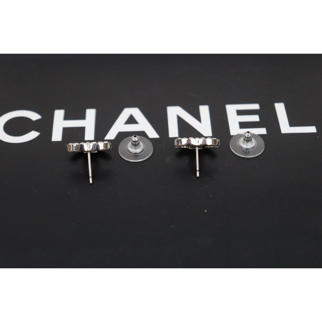Very Good ( Rank A) ｜ CHANEL Coco Mark Silver Rhinestone Earrings Made In 2006Year ｜V25121113