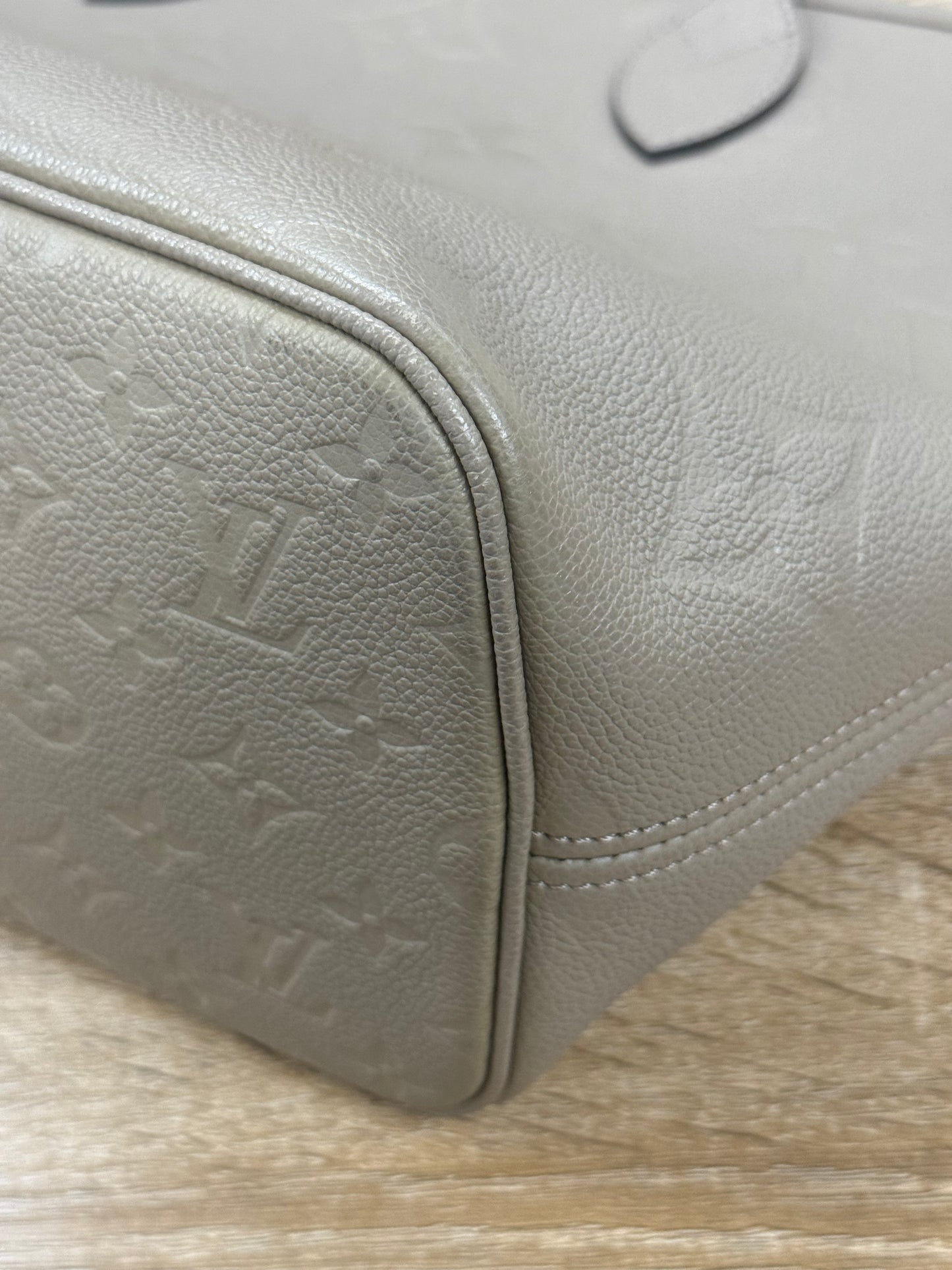 LV Full leather Neverful MM Shoulder Bag IC chips