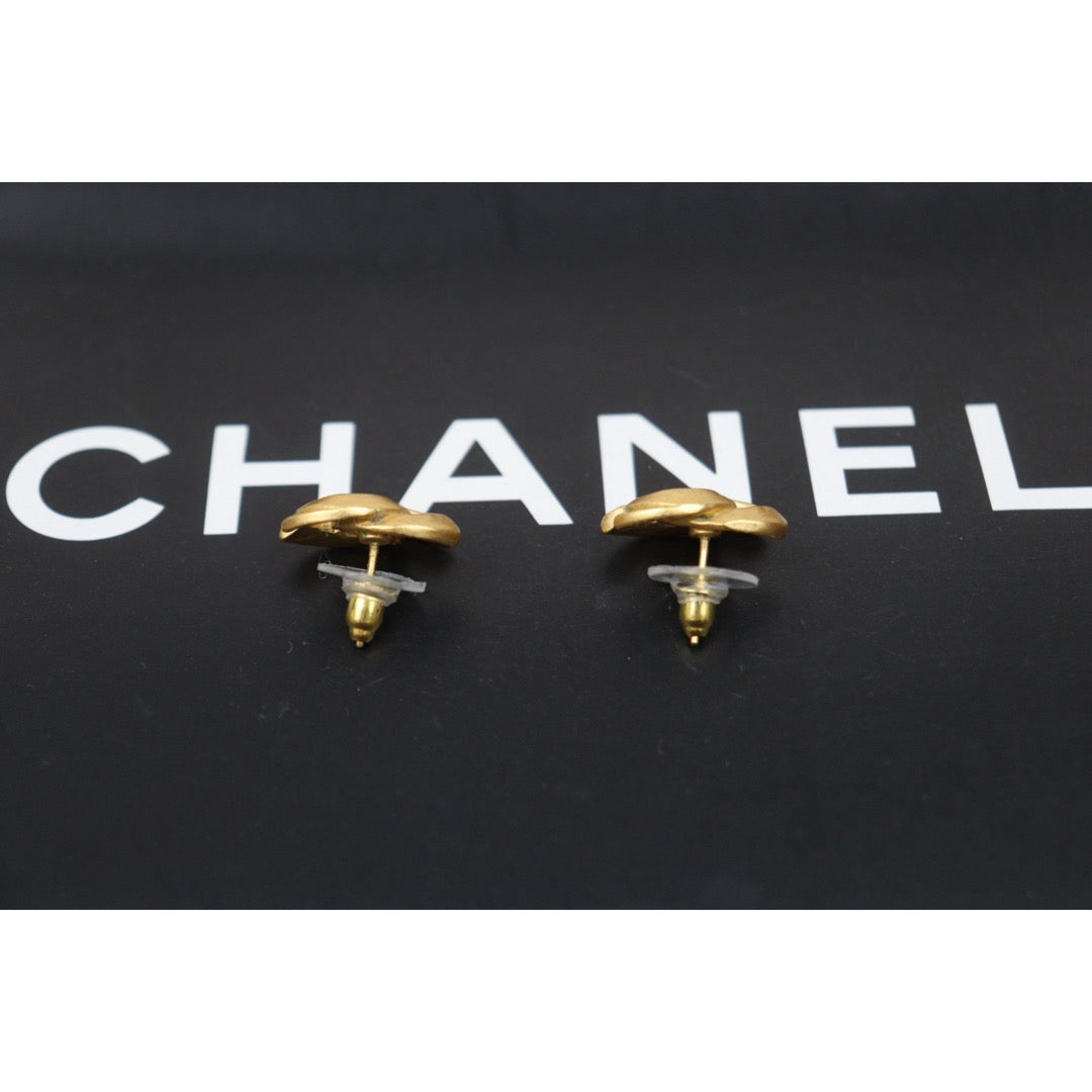 Very Good ( Rank A) ｜CHANEL Coco Mark 18K Gold Plating Earrings Made In 2000 Year｜25120901