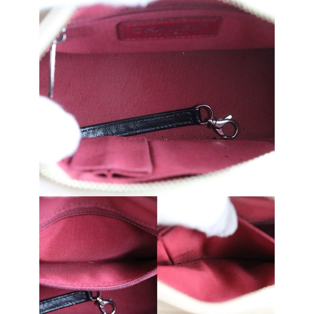 Include Entrupy Certificate of Authenticity｜Good ( Rank AB) ｜CHANEL Gabrielle Aged Calfskin Small Hobo Bag Shoulder Bag Made in 2018-2019 Year｜S26080108