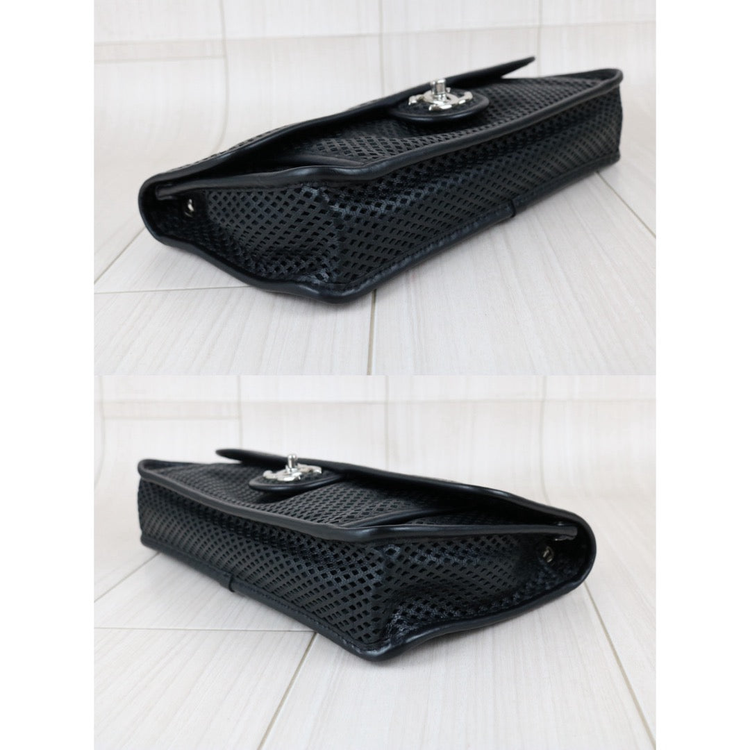 Include Entrupy Certificate of Authenticity｜Very Good ( Rank A)｜ CHANEL Caviar Skin Calf Leather Single Flap Perforated Shoulder Bag  Limited Edition Made in 2012-2013Year｜S26042510