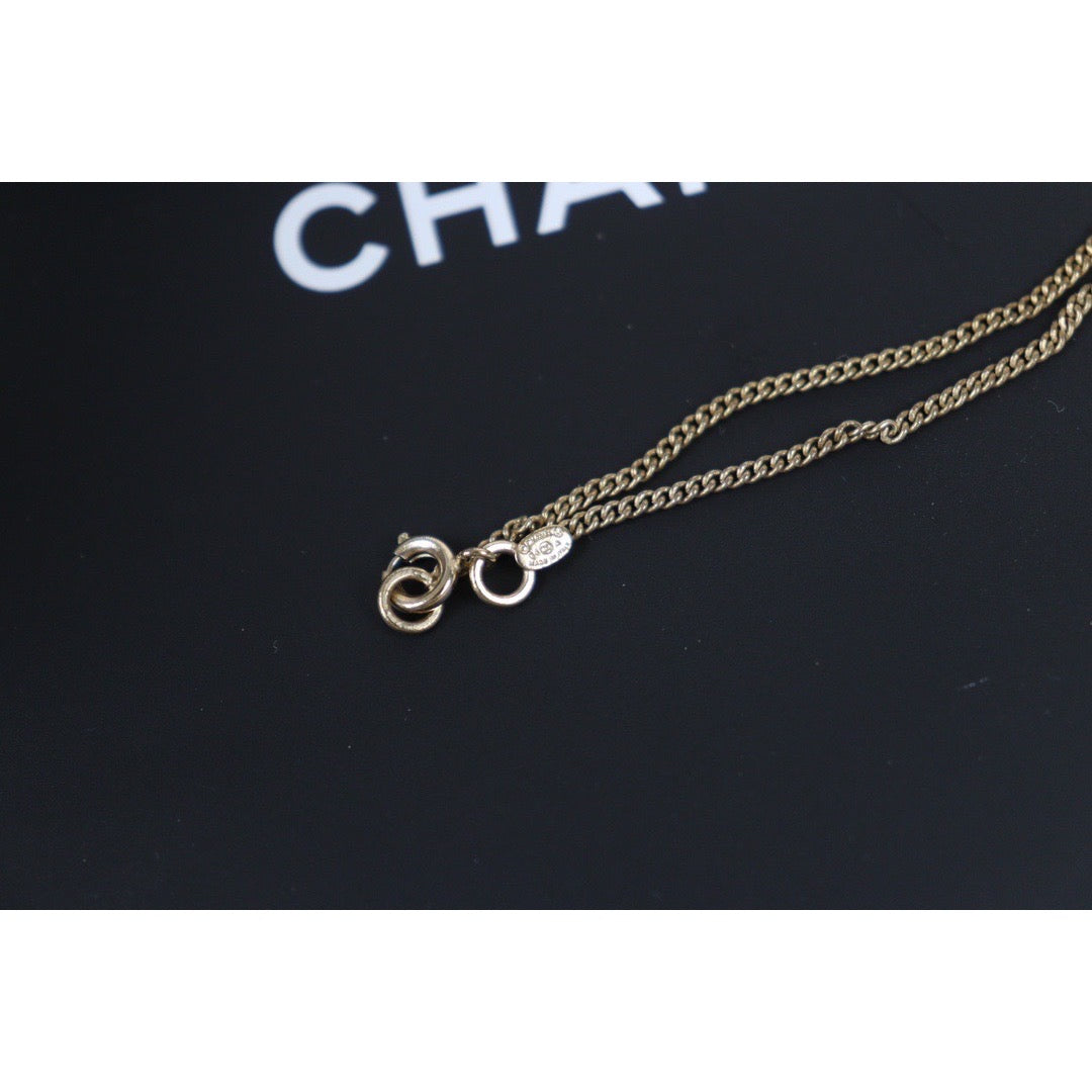 Rank A ｜  Chanel Vintage Coco Mark Double-Sided Diamonds Necklace Gold Made In 2004 Year｜V23092129