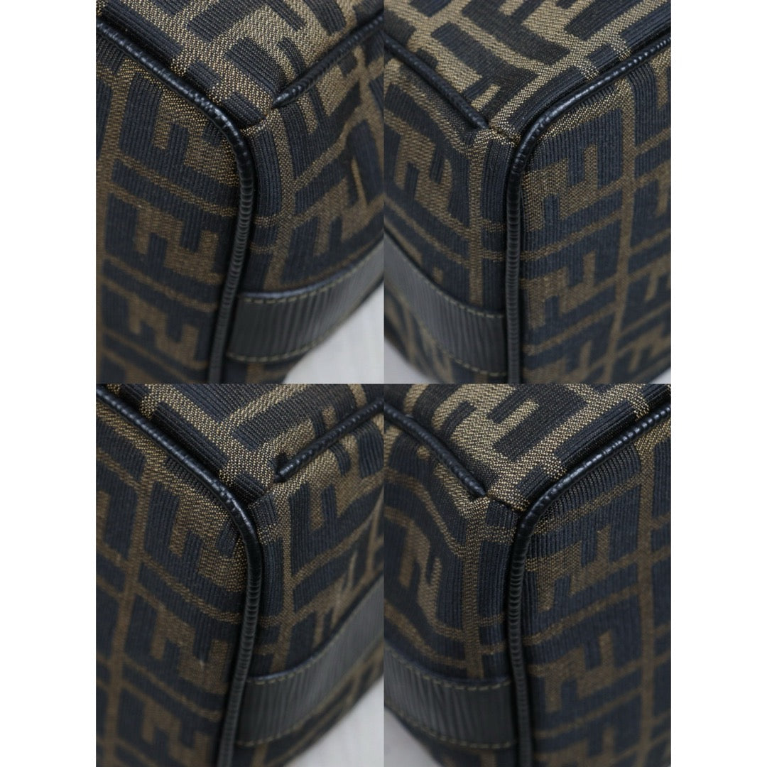 Include Entrupy Certificate of Authenticity｜Very Good ( Rank A)｜ FENDI GM Zucca Handbag ｜26061603