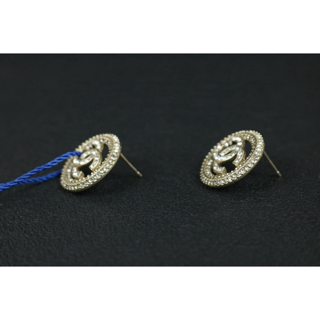Include Authentic Detective Certificate of Authenticity｜Very Good ( Rank A) ｜CHANEL B20S COCO Mark  Circlet Rhinestone Earrings Made In 2020 Year｜S26062504