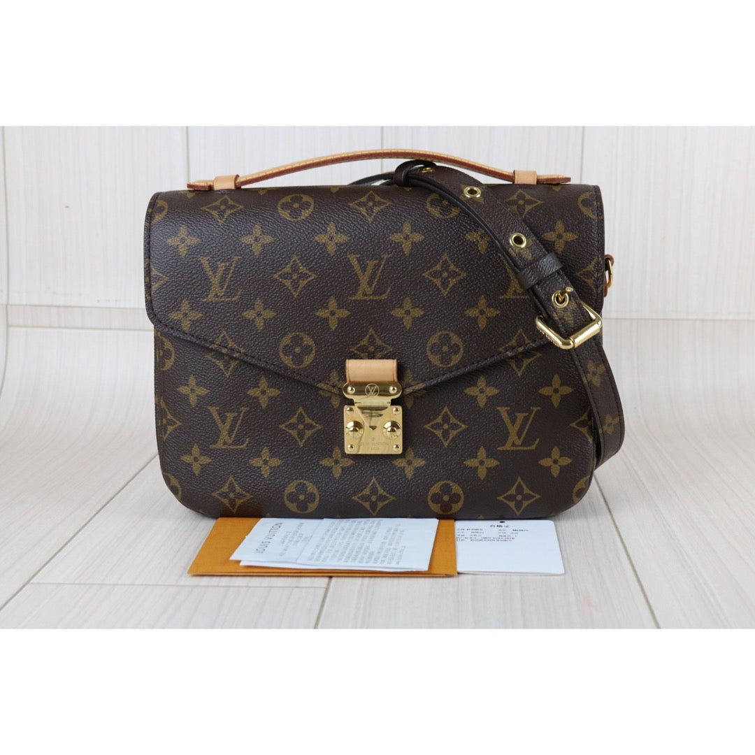 Include Entrupy Certificate of Authenticity｜Very Good ( Rank A) ｜LV Monogram Pichette Metis ShoulderBag  IC Chips Model｜X26100702