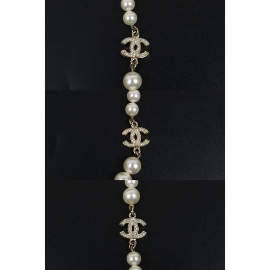 Include Authentic Detective Certificate of Authenticity｜Very Good ( Rank A)｜ CHANEL Coco Mark Pearl Rhinestone  Necklace｜S25110435