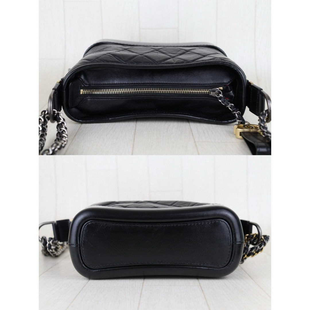 Very Good ( Rank A) ｜CHANEL PM Gabrielle Aged Calfskin Shoulder Bag Black Made in 2019 Year｜H25011322