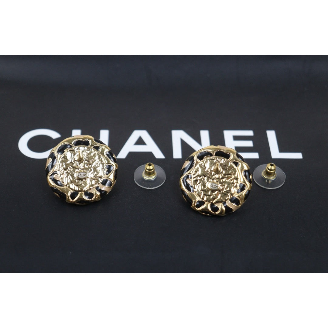 Very Good ( Rank A) ｜ CHANEL A22P Coco Mark  Rhinestone Golden  Earrings Made In 2022Year｜26020604