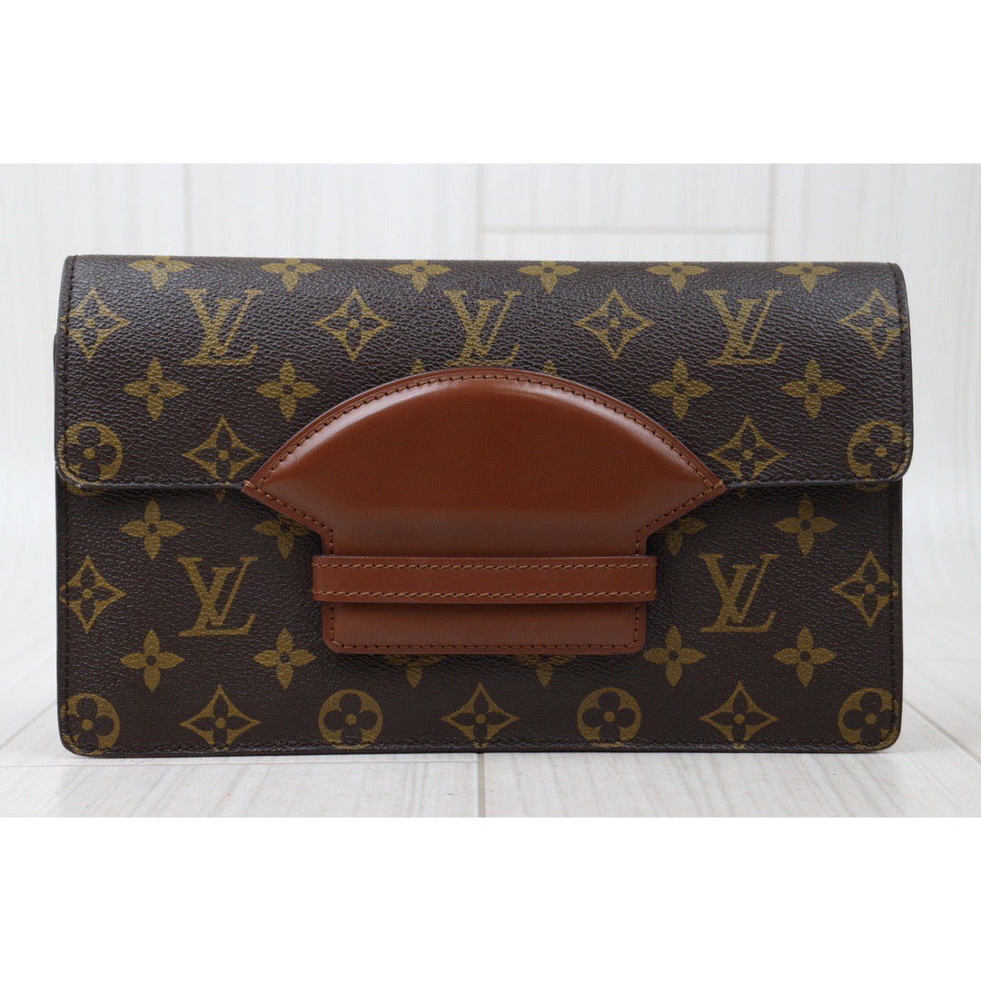 Rank AB ｜ LV Monogram Courcelles Clutch ｜24051305