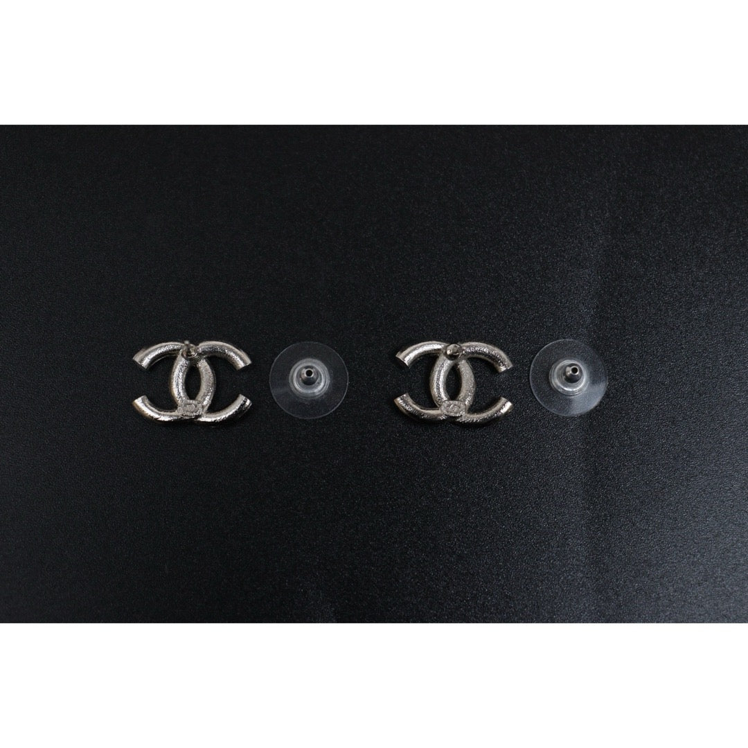 Excellent（Rank SA）｜ CHANEL F19P Coco Mark Rhinestone  Earrings Made In 2019Year｜S26031005