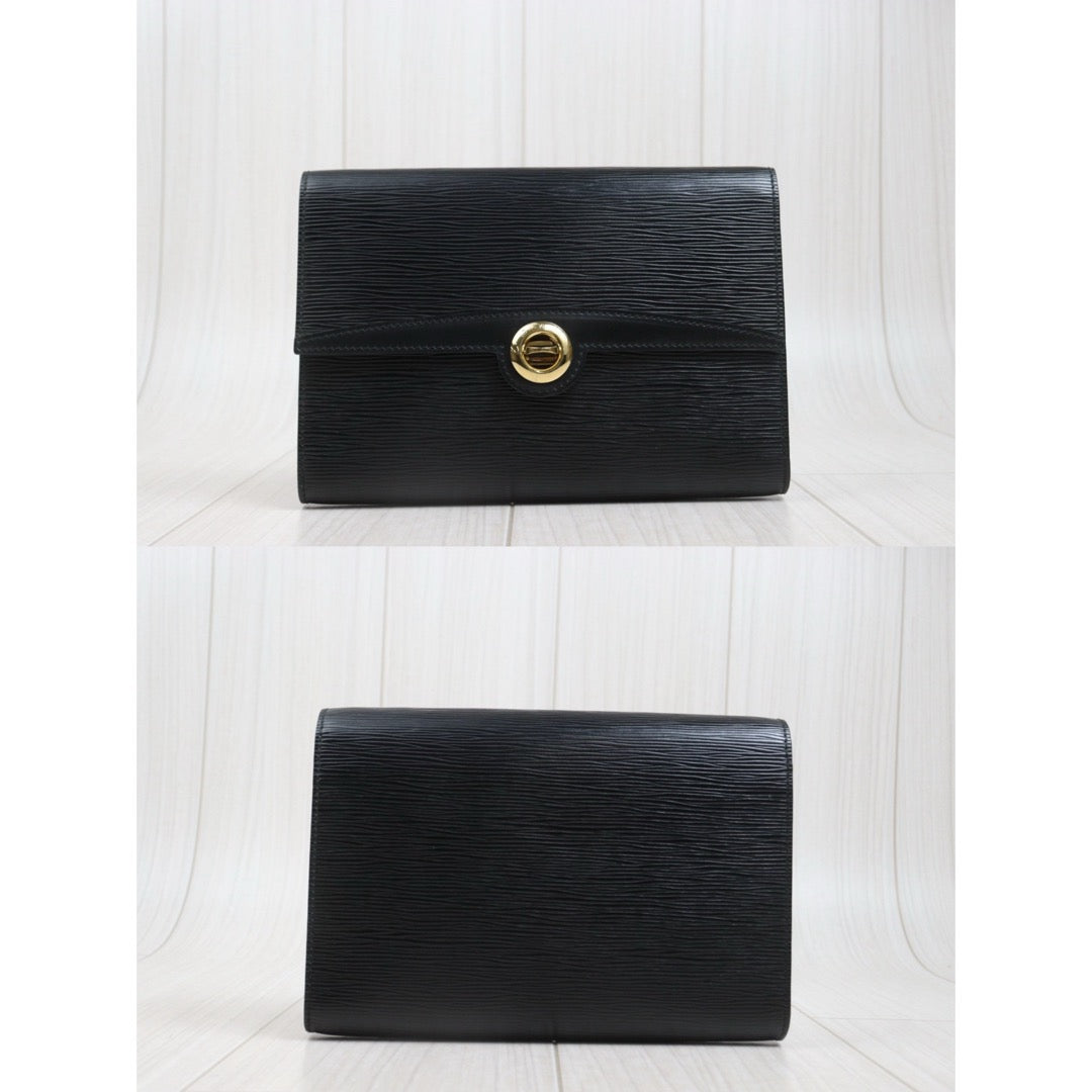 Include Entrupy Certificate of Authenticity｜Good ( Rank AB)｜Louis Vuitton Epi Arche Shoulder Bag Black｜26101303