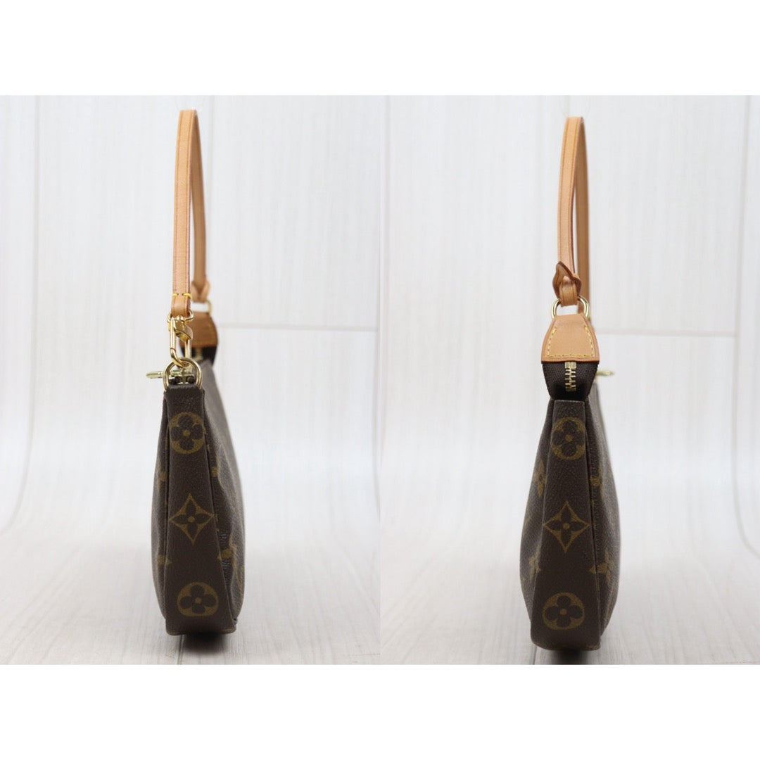 Very Good ( Rank A)｜LV Monogram Pochette Accessoires ｜25111303
