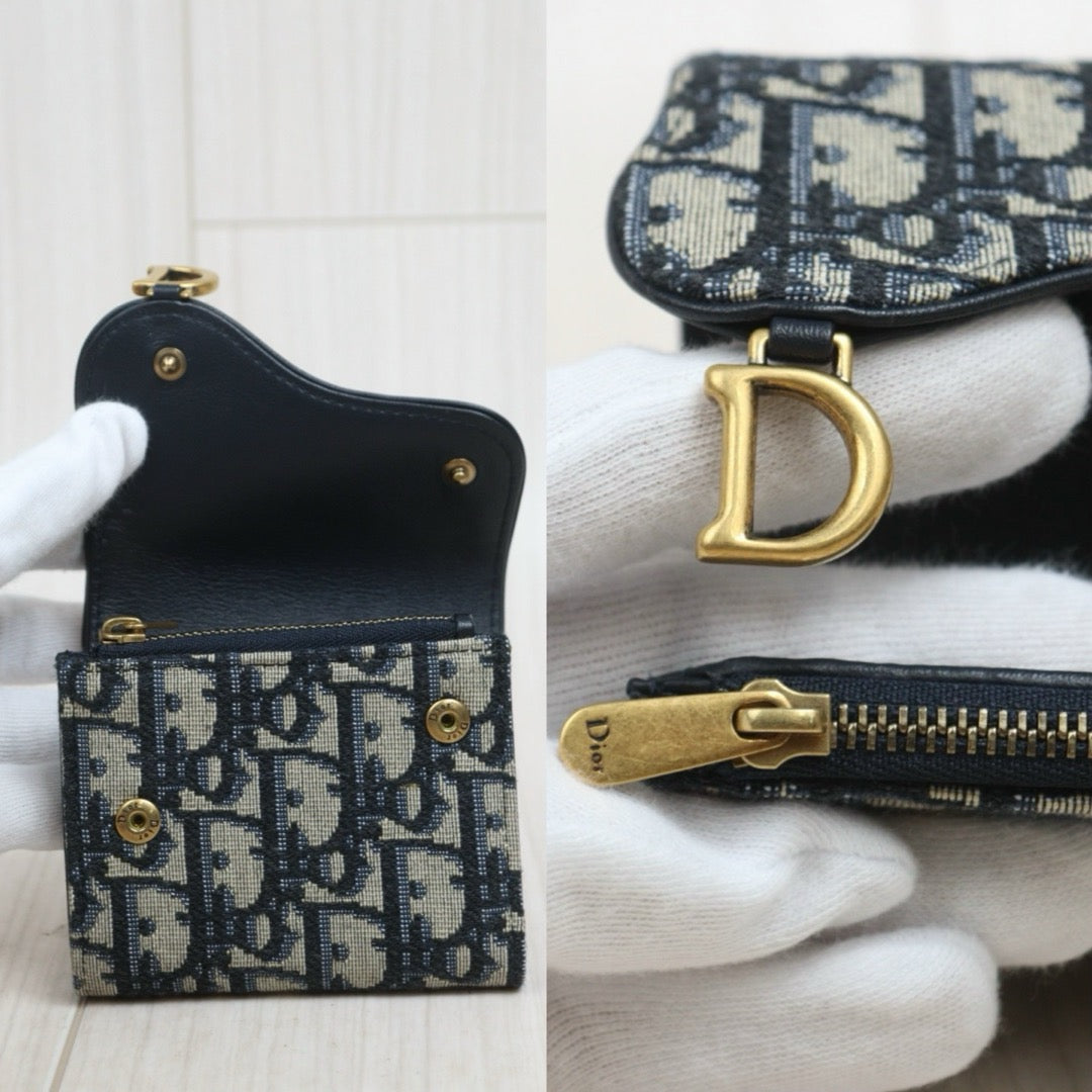 Include Entrupy Certificate of Authenticity｜Very Good ( Rank A)｜Dior Trotter Montaige  Oblique Saddle Lotus Wallet ｜26081807