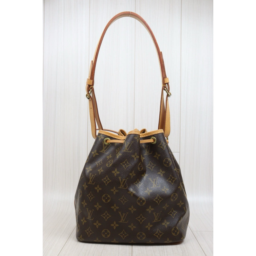 Include Entrupy Certificate of Authenticity｜Good ( Rank AB)｜ Louis Vuitton Monogram Noe Shoulder Bag｜26042805