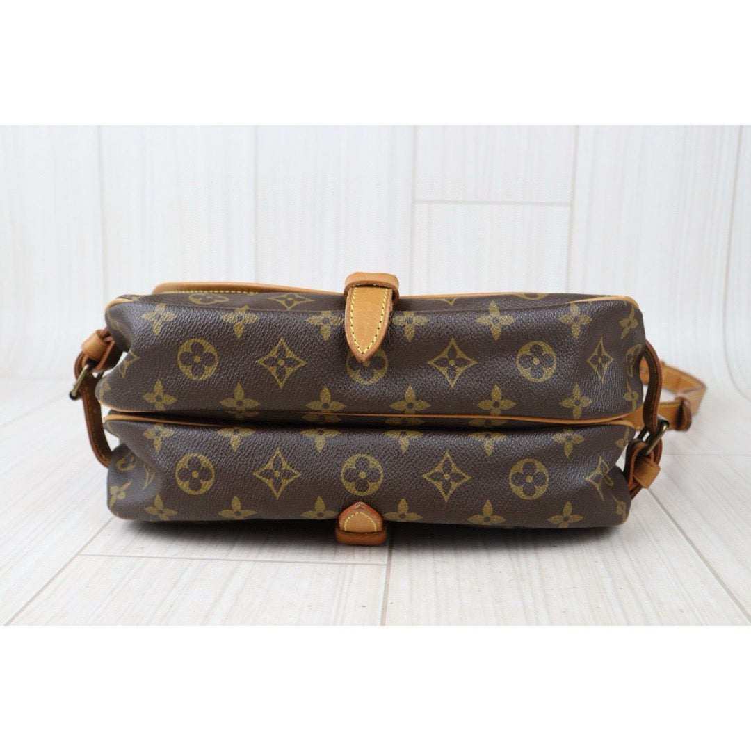 Good ( Rank AB)｜ LV Monogram Saumur 30 Shoulder Bag｜24081906