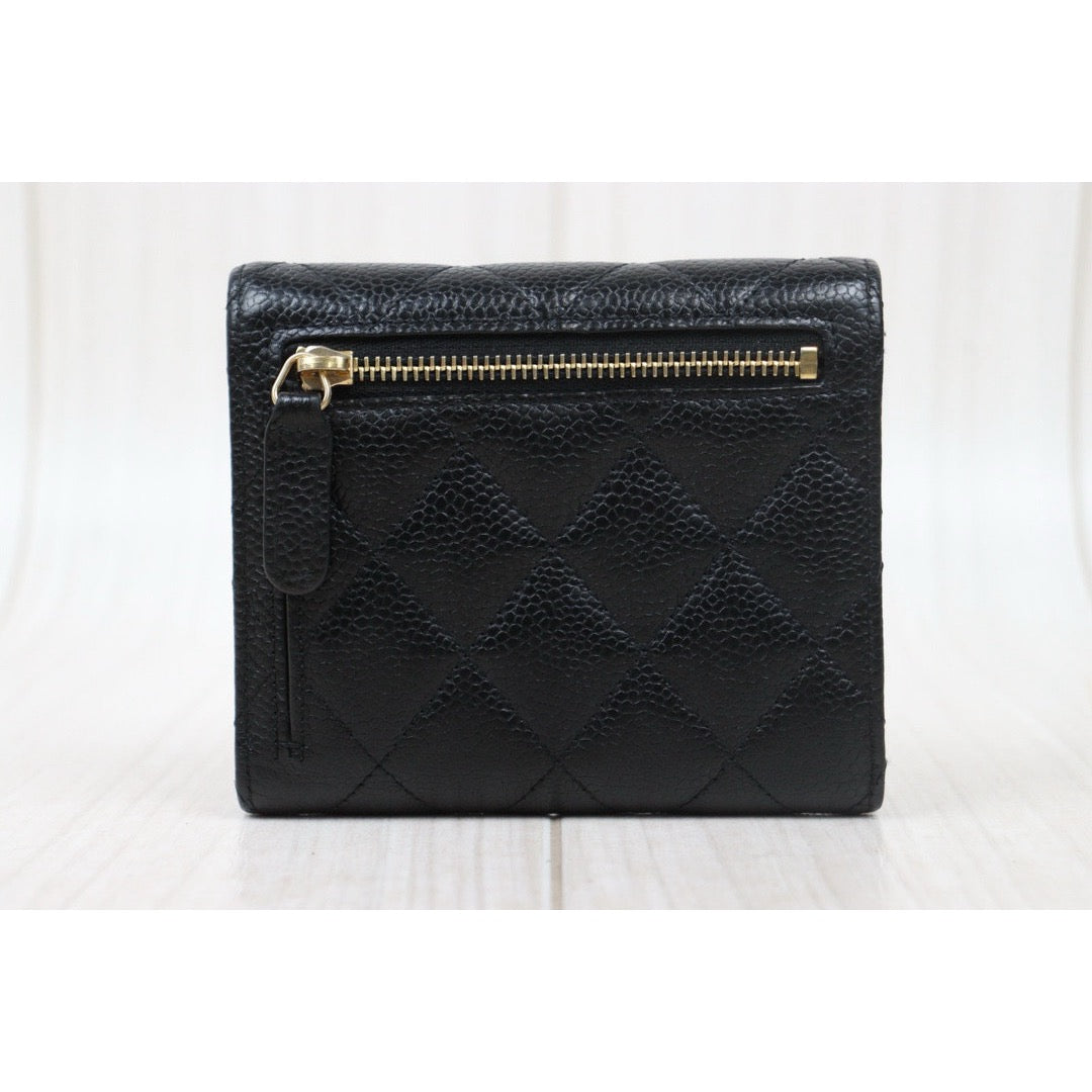 Very Good ( Rank A)｜Chanel Caviar Skin Black Wallet｜S24111229